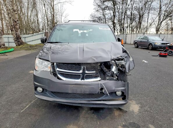 2C4RDGCG4JR216437 2018 DODGE GRAND Черный Вид спереди