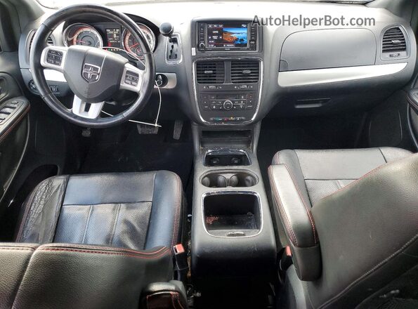 2C4RDGEG5JR307911 2018 DODGE GRAND Белый Вид панели приборов