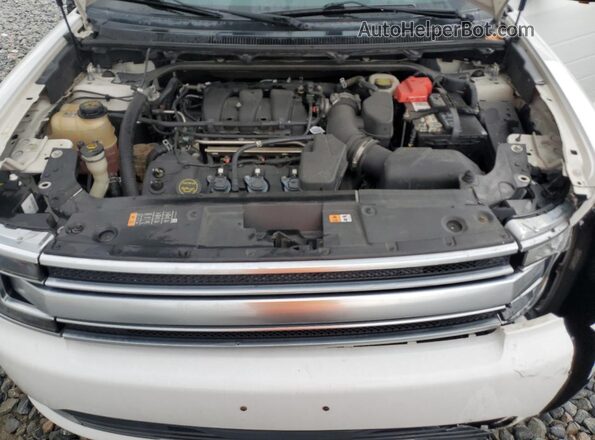 2FMHK6D84HBA14117 2017 FORD FLEX Белый Вид подкапотного пространства