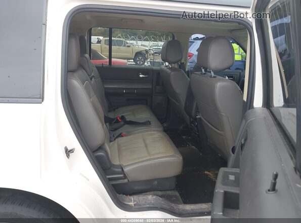 2FMHK6D89HBA02223 2017 FORD FLEX Белый Вид наклейки с VIN-кодом