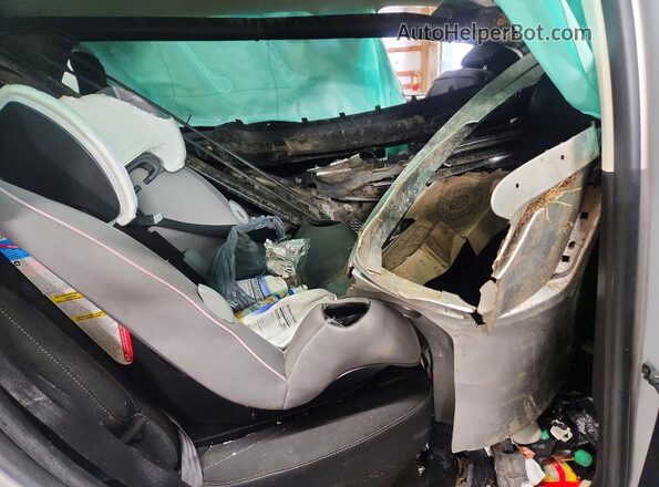 2FMPK3G91KBC40394 2019 FORD EDGE Silver Vista interior trasera