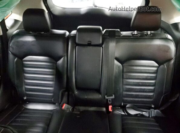 2FMPK3J94KBB74366 2019 FORD EDGE Black Rear seats view