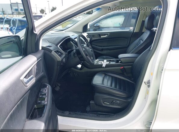 2FMPK3J97KBC63185 2019 FORD EDGE White Вид салону спереду