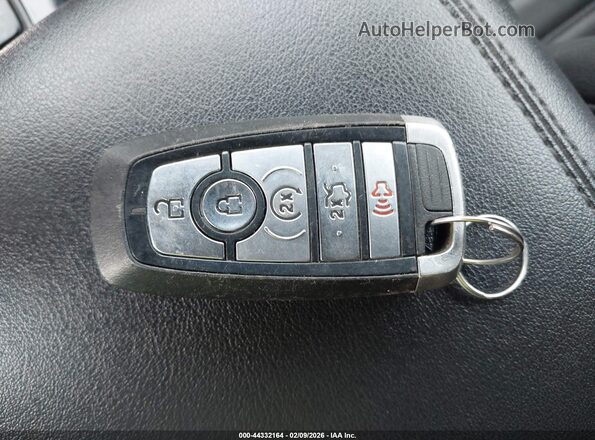 2FMPK4J91KBB45333 2019 FORD EDGE Белый Вид панели приборов