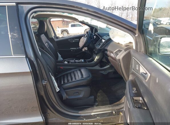 2FMPK4J91LBA20415 2020 FORD EDGE Серый Вид салона спереди