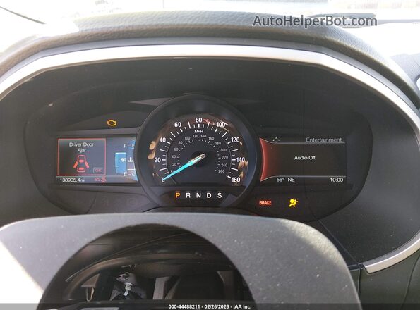 2FMPK4J95LBB53825 2020 FORD EDGE White Widok tylnych siedzeń