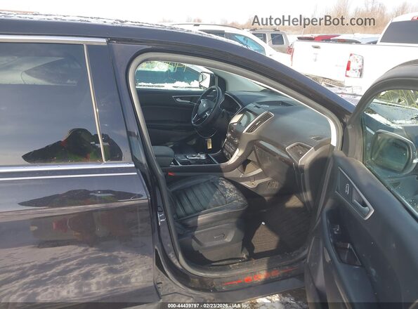 2FMPK4J9XLBA82587 2020 FORD EDGE Черный Вид салона спереди