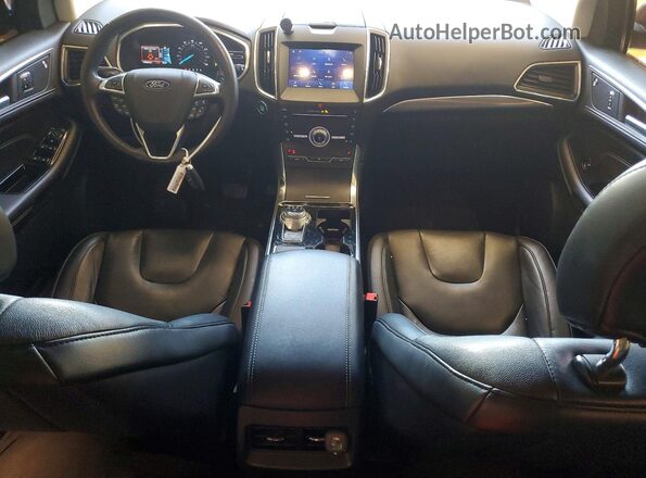 2FMPK4K93KBC01142 2019 FORD EDGE Красный Вид панели приборов