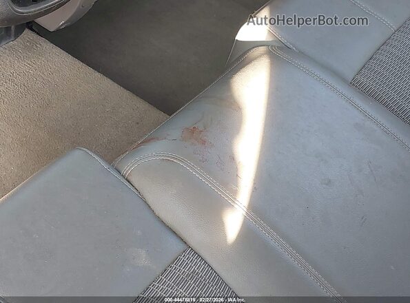 2G1105SA1H9151267 2017 CHEVROLET IMPALA Gray Widok wnętrza z tyłu