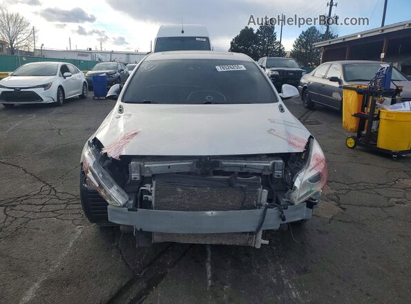 2G4GS5GX4G9101806 2016 BUICK REGAL Серебряный Вид спереди