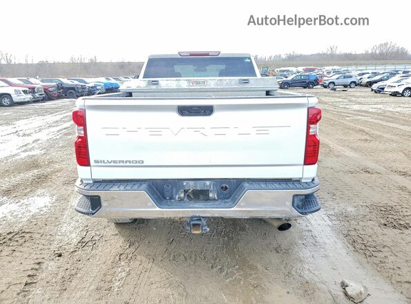 2GC4YLE72R1135712 2024 CHEVROLET SILVERADO White Vista trasera
