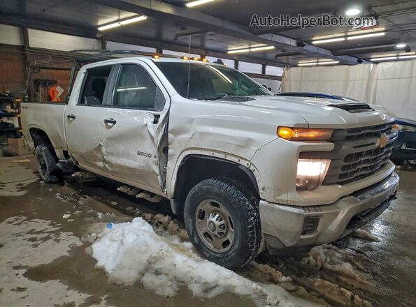 2GC4YLEY8R1168853 2024 CHEVROLET SILVERADO White Передня права чверть