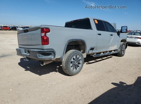 2GC4YMEY8R1206233 2024 CHEVROLET SILVERADO Gray Tył prawy