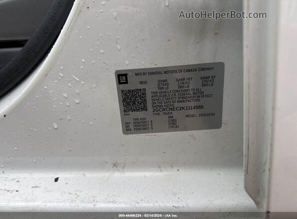 2GCRCNEC2K1114555 2019 CHEVROLET SILVERADO White Vista del compartimento del motor
