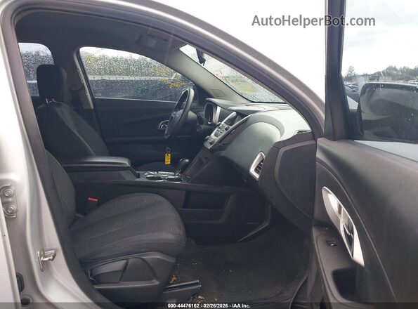 2GNALBEK6H1588043 2017 CHEVROLET EQUINOX Серебряный Вид салона спереди