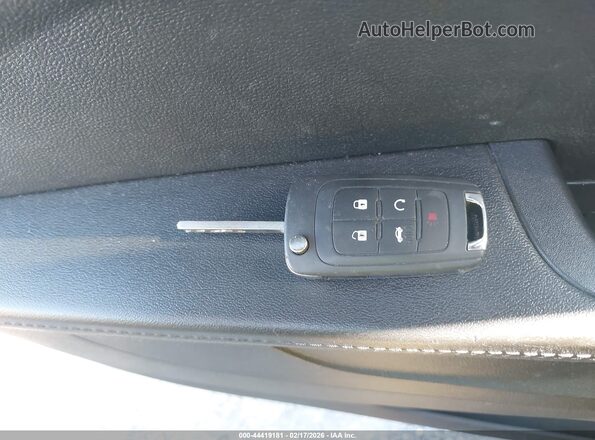 2GNALCEK1H6228705 2017 CHEVROLET EQUINOX Серый Вид панели приборов