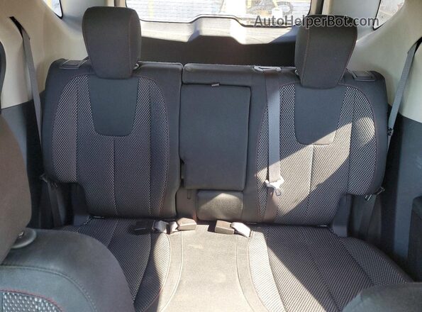 2GNALCEKXG1178270 2016 CHEVROLET EQUINOX Черный Вид задних сидений