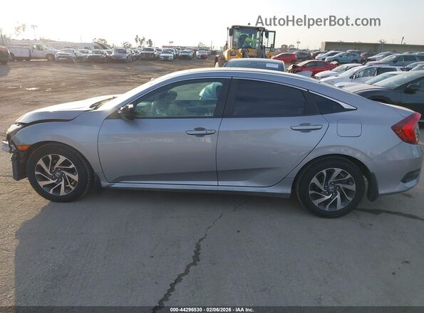 2HGFC2F72HH545465 2017 HONDA CIVIC Серебряный Панорамный вид салона 360°