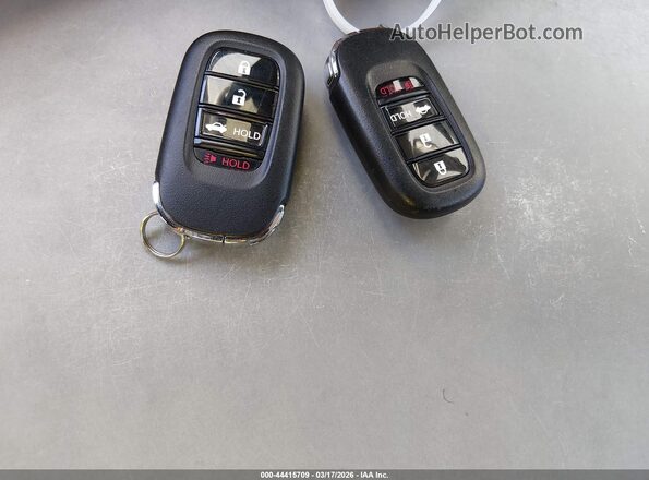 2HGFE2F21TH520001 2026 HONDA CIVIC Серый Вид панели приборов