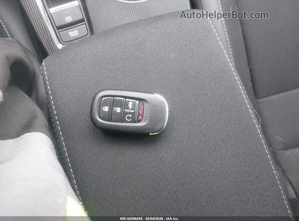 2HGFE4F80TH328942 2026 HONDA CIVIC HYBRID Синий Вид панели приборов