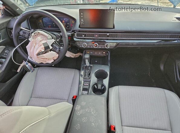 2HGFE4F86TH300918 2026 HONDA CIVIC Синий Вид панели приборов