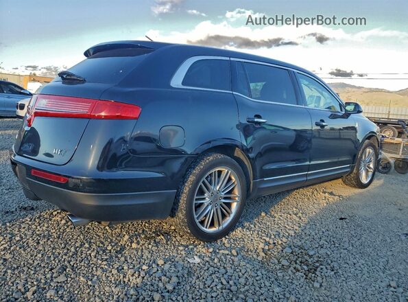 2LMHJ5AT1JBL00619 2018 LINCOLN MKT Черный Задняя правая четверть