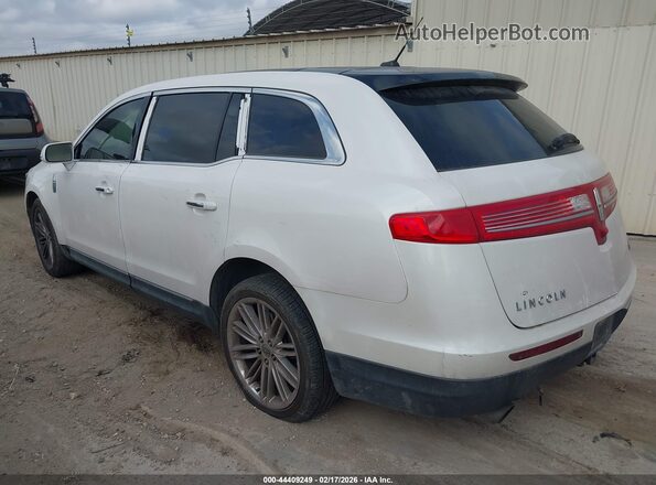 2LMHJ5AT2KBL01358 2019 LINCOLN MKT Белый Задняя левая четверть