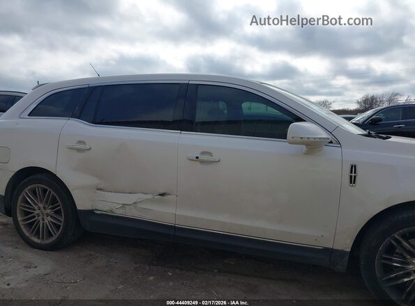2LMHJ5AT2KBL01358 2019 LINCOLN MKT Белый Панорамный вид салона 360°