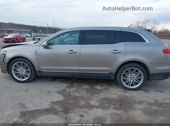 2LMHJ5AT9JBL00352 2018 LINCOLN MKT Beige Панорамний вид салону 360°