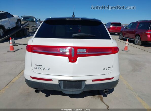 2LMHJ5ATXJBL01221 2018 LINCOLN MKT Белый 