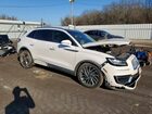 2019 Lincoln Nautilus Reserve White vin: 2LMPJ6L98KBL46601
