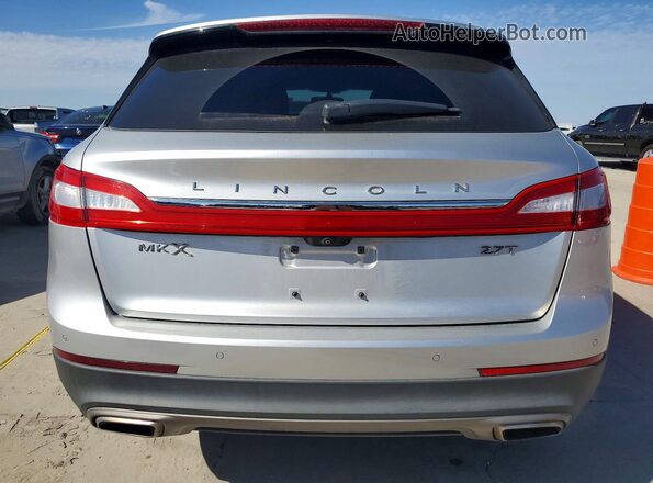 2LMPJ6LP0HBL47443 2017 LINCOLN MKX Silver Rear view