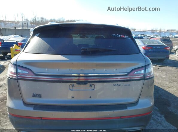2LMPJ8K93KBL28102 2019 LINCOLN NAUTILUS Серый 