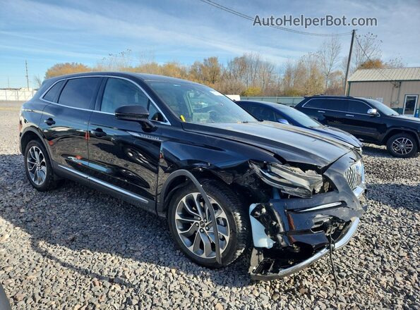 2LMPJ8K9XNBL11558 2022 LINCOLN NAUTILUS Черный Передняя правая четверть