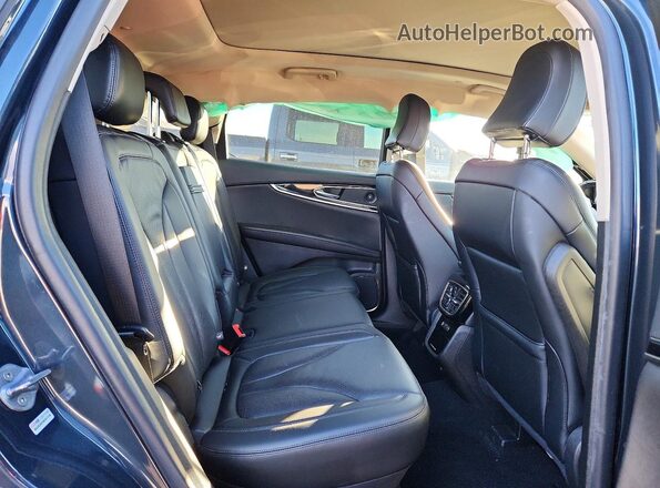 2LMPJ8KP0PBL07861 2023 LINCOLN NAUTILUS Серый Вид задней части салона