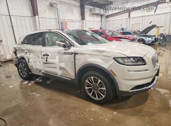 2LMPJ8KP4NBL10615 2022 LINCOLN NAUTILUS Кремовый Передняя правая четверть