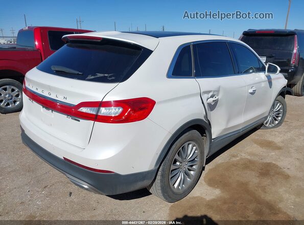2LMTJ6KP9GBL22829 2016 LINCOLN MKX Белый Задняя правая четверть