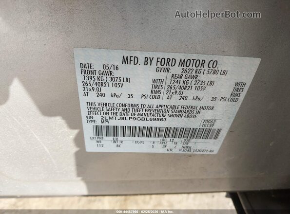 2LMTJ8LP9GBL69563 2016 LINCOLN MKX Серебряный Вид подкапотного пространства