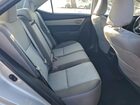 2018 Toyota Corolla L Silver vin: 2T1BURHE0JC092865