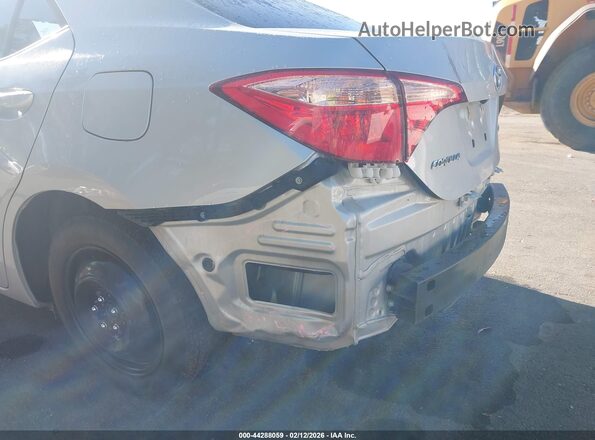 2T1BURHE0KC131407 2019 TOYOTA LL Серебряный Вид спереди