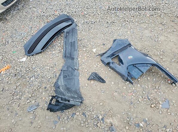2T1BURHE0KC204050 2019 TOYOTA LL Blue Widok komory silnika