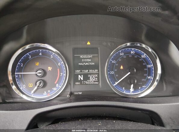 2T1BURHE1JC073161 2018 TOYOTA LL Blue Вид задніх сидінь