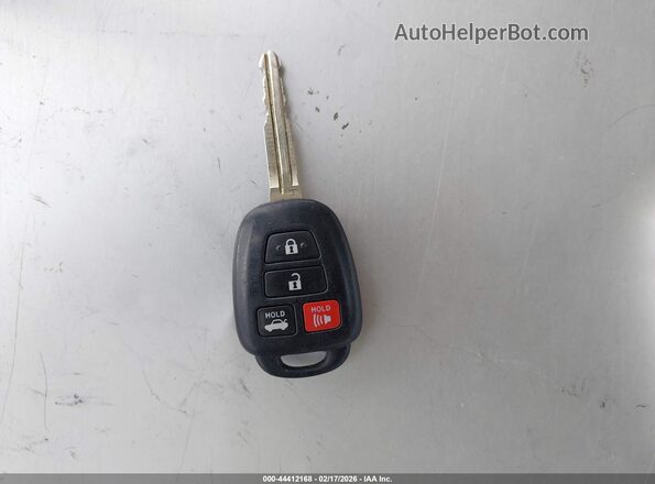 2T1BURHE1KC223089 2019 TOYOTA LL White Dashboard view