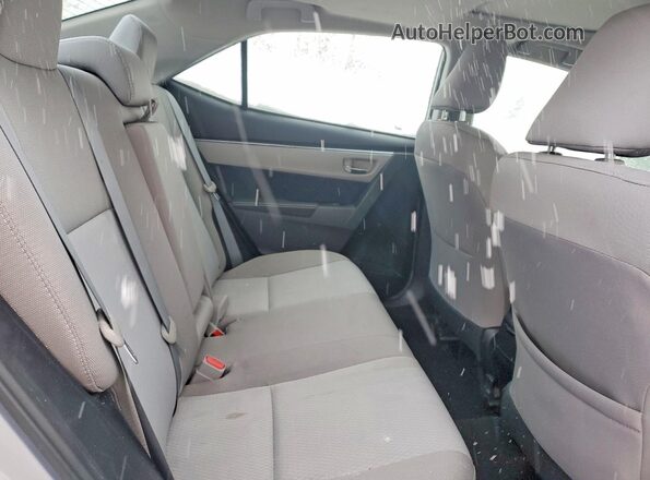 2T1BURHE2GC641992 2016 TOYOTA LL Silver Rear seats view