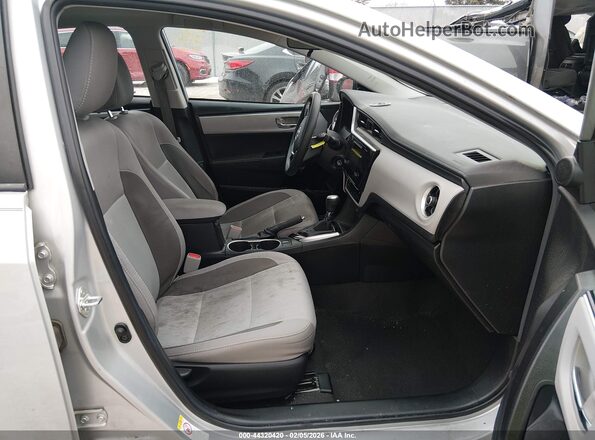 2T1BURHE2JC982350 2018 TOYOTA LL Серый Вид салона спереди
