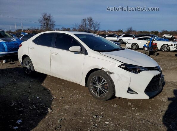2T1BURHE6JC963798 2018 TOYOTA LL Белый Передняя правая четверть