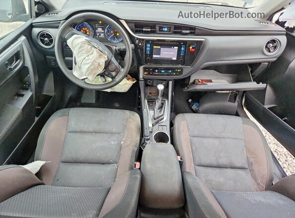 2T1BURHE8KC172867 2019 TOYOTA LL Серый Вид панели приборов