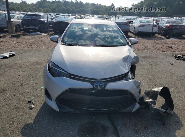 2T1BURHE8KC201686 2019 TOYOTA LL Silver Widok z przodu