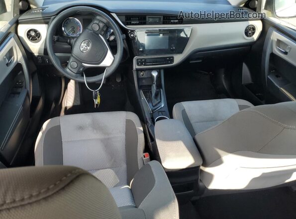 2T1BURHE8KC201686 2019 TOYOTA LL Silver Widok deski rozdzielczej