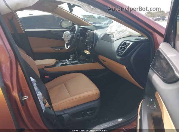 2T2AGCEZ2TC101135 2026 LEXUS NX Brown Widok wnętrza z przodu